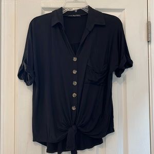 Kim & Cami black short-sleeve top with tie knot.
